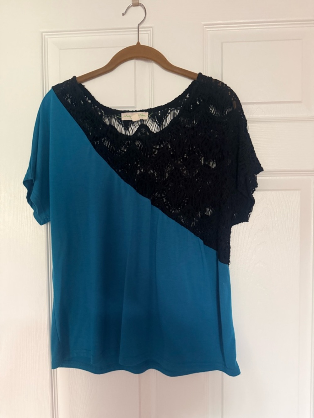 Staring at Stars ⭐️ teal crochet top